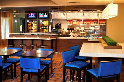 Courtyard by Marriott Cleveland Westlake