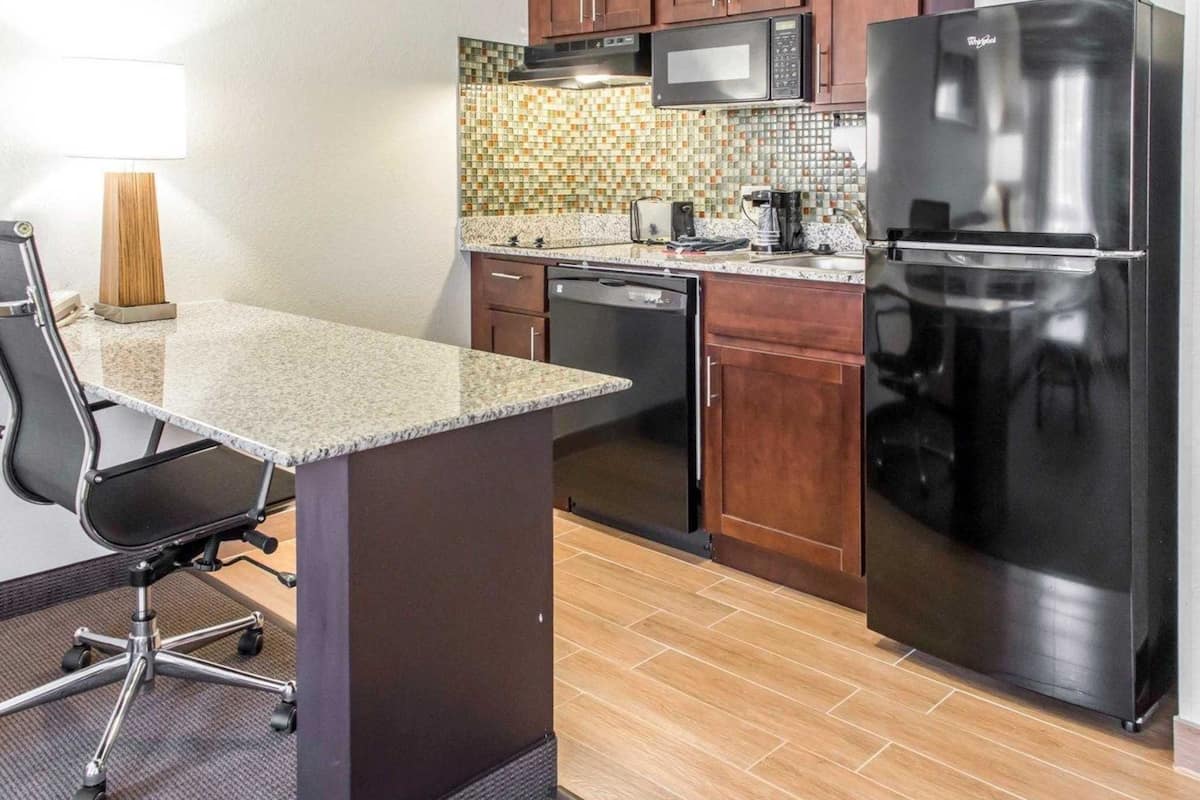 desk, blackout curtains, iron/ironing board, free wifi