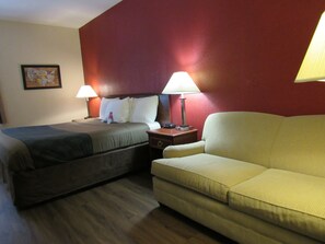 Habitación estándar, 1 cama de matrimonio grande, no fumadores | Ropa de cama de alta calidad, caja fuerte, escritorio
