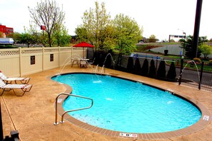 Seasonal outdoor pool