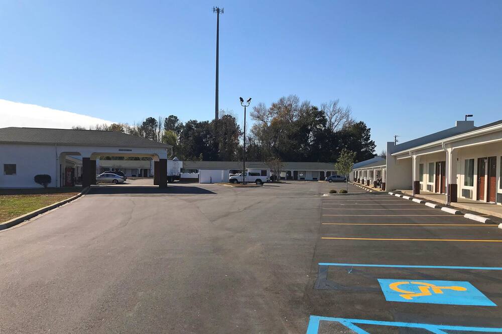 Americas Best Value Inn & Suites Sumter