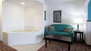 Interior - Holiday Inn Express And Suites - Myrtle Beach (Murrells Inlet)
