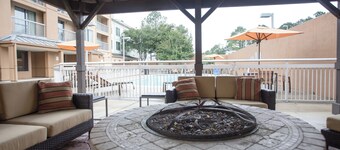 Courtyard by Marriott Memphis East/Bill Morris Parkway