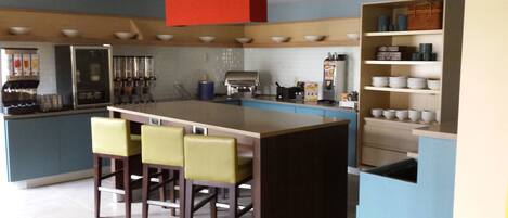 Dagelijks ontbijtbuffet inbegrepen