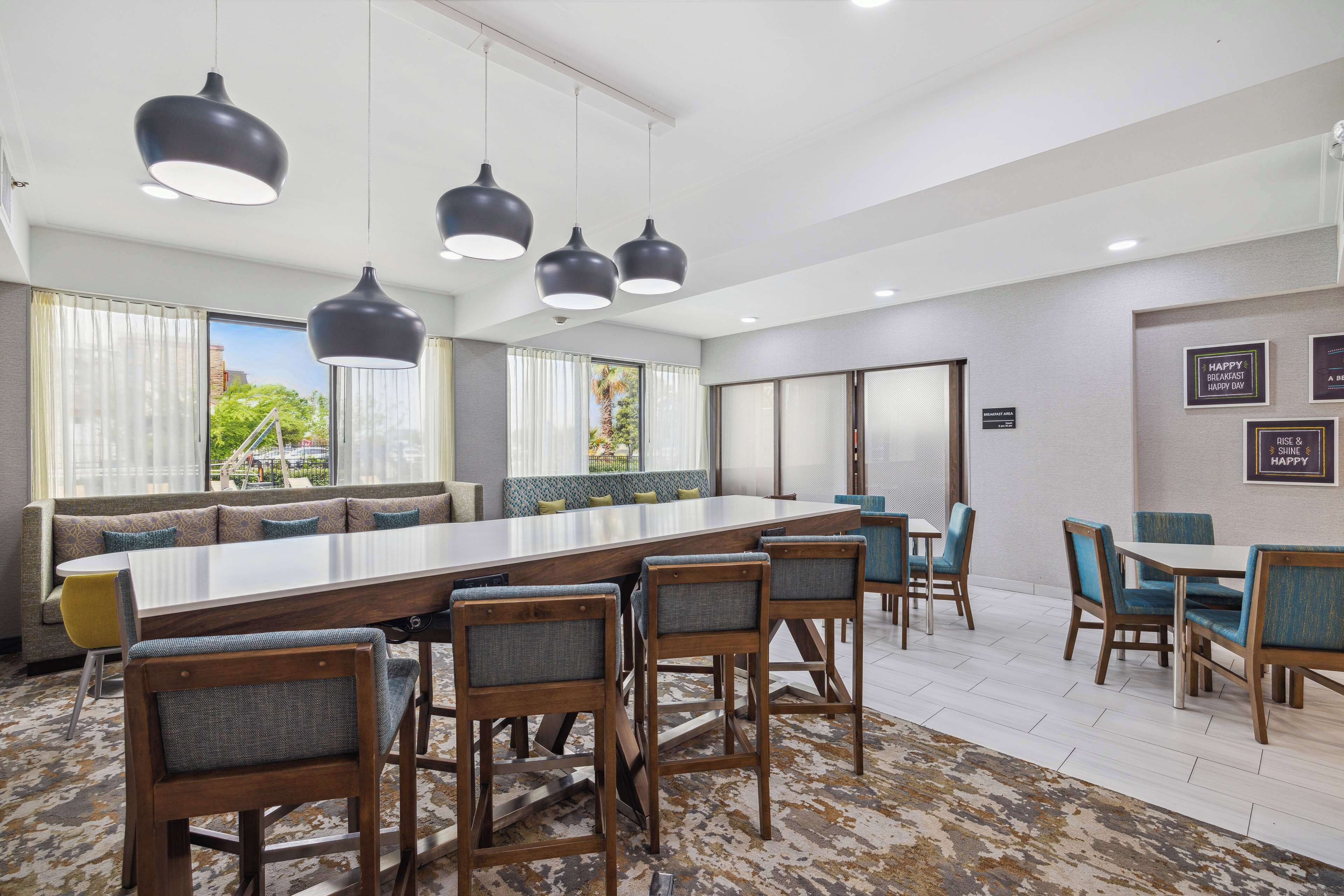 Photo - Hampton Inn - Houston/Brookhollow