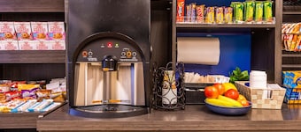 Sonesta Simply Suites Arlington