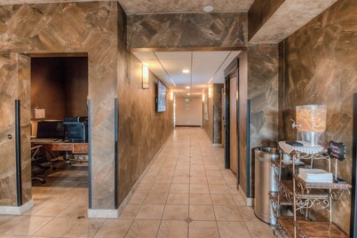 Best Western Plus Yakima Hotel