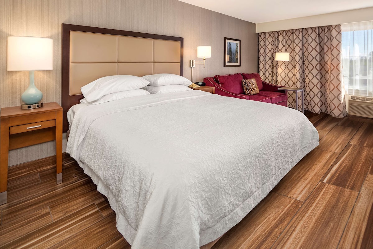 Zimmer, 1 King-Bett und Schlafsofa, Nichtraucher