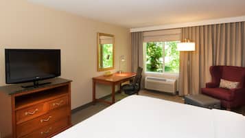 Hypo-allergenic bedding available, in-room safe, desk, laptop workspace