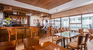 Bar (on property) - Hotel Don Luis Puerto Montt (Puerto Montt)