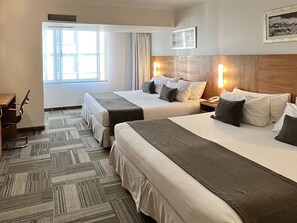 Chambre Standard, plusieurs lits, non-fumeur