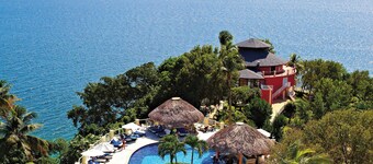 Eurostars Grand Cayacoa