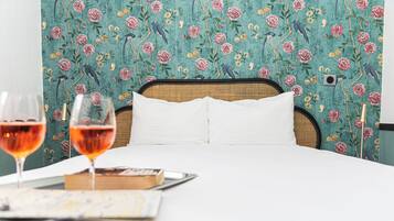 Double Room with Balcony | In-room safe, desk, laptop workspace, soundproofing