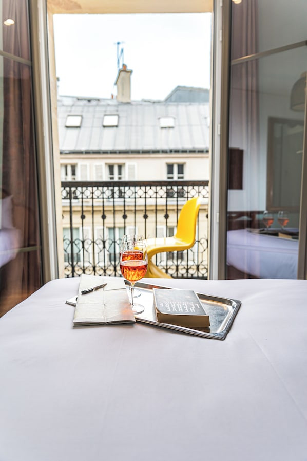 Double Room with Balcony | In-room safe, desk, laptop workspace, soundproofing