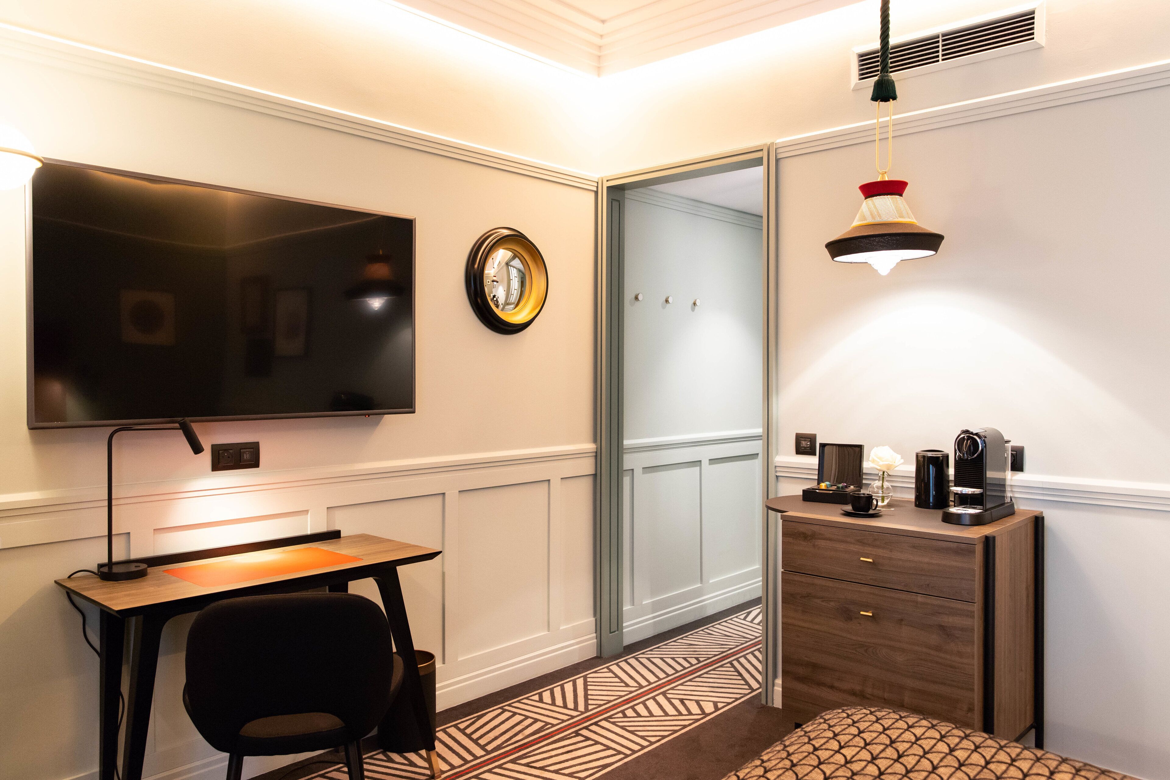 1 bedroom, minibar, in-room safe, individually decorated