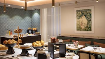 Daily buffet breakfast (EUR 34 per person)