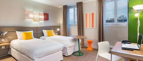 Premium bedding, Select Comfort beds, laptop workspace