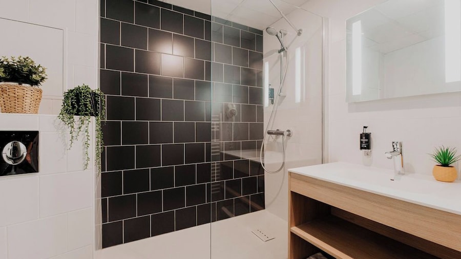 Matabi Hotel Toulouse Gare by HappyCulture