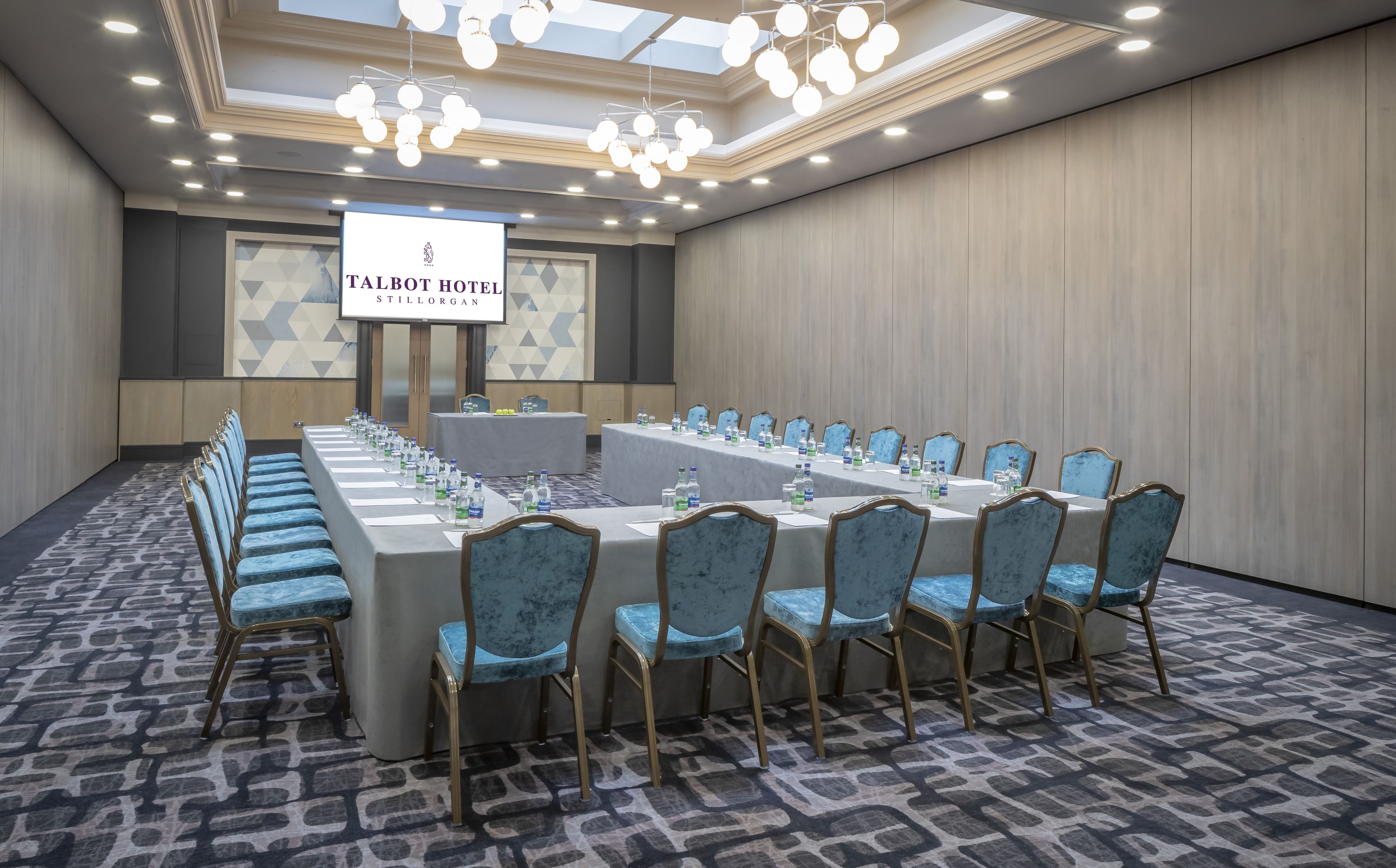 Photo - Talbot Hotel Stillorgan