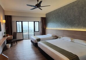 1 bedroom, in-room safe, desk, blackout drapes