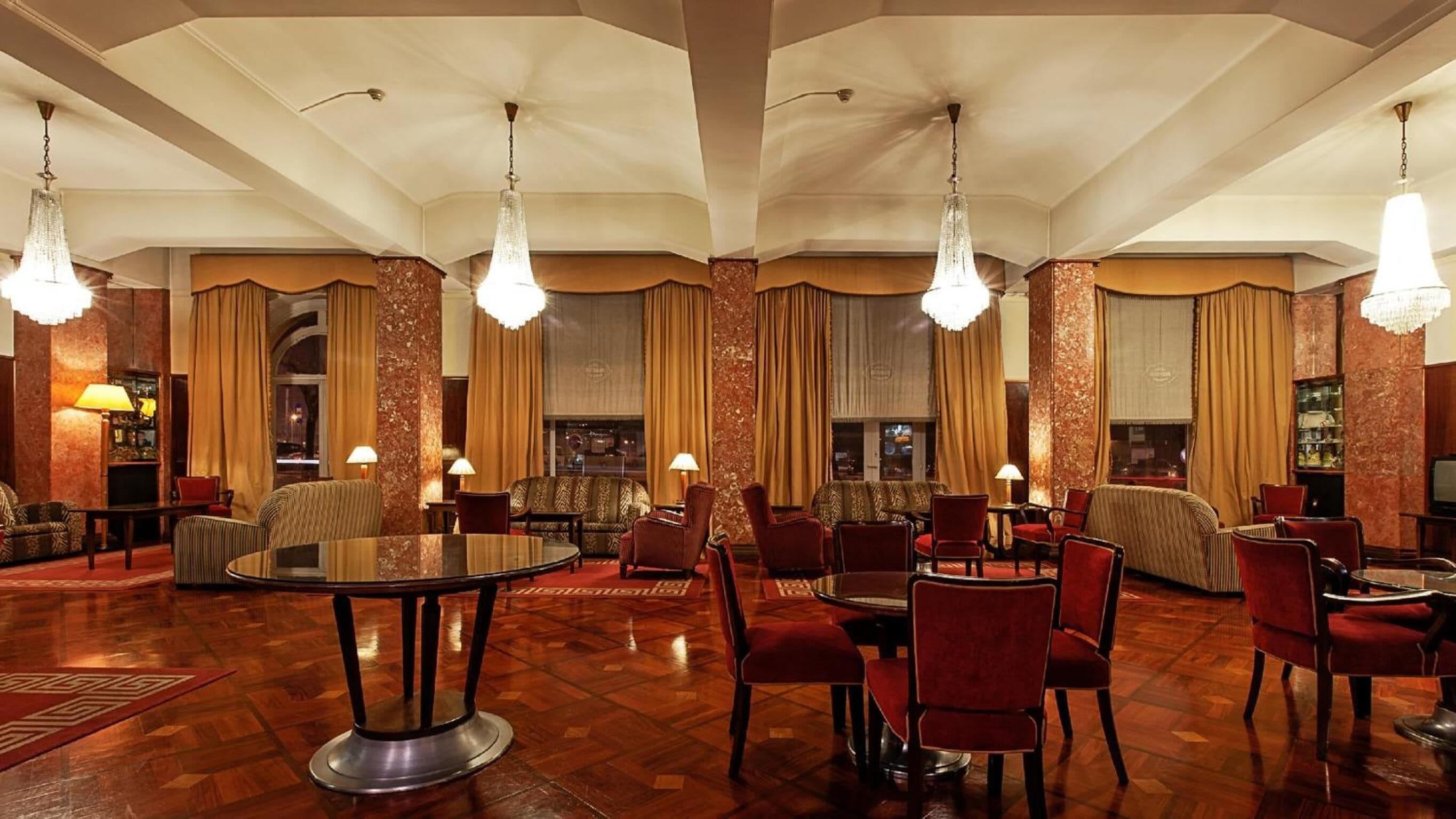 Foto - Hotel Astoria