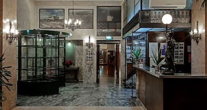 Hotel Astoria
