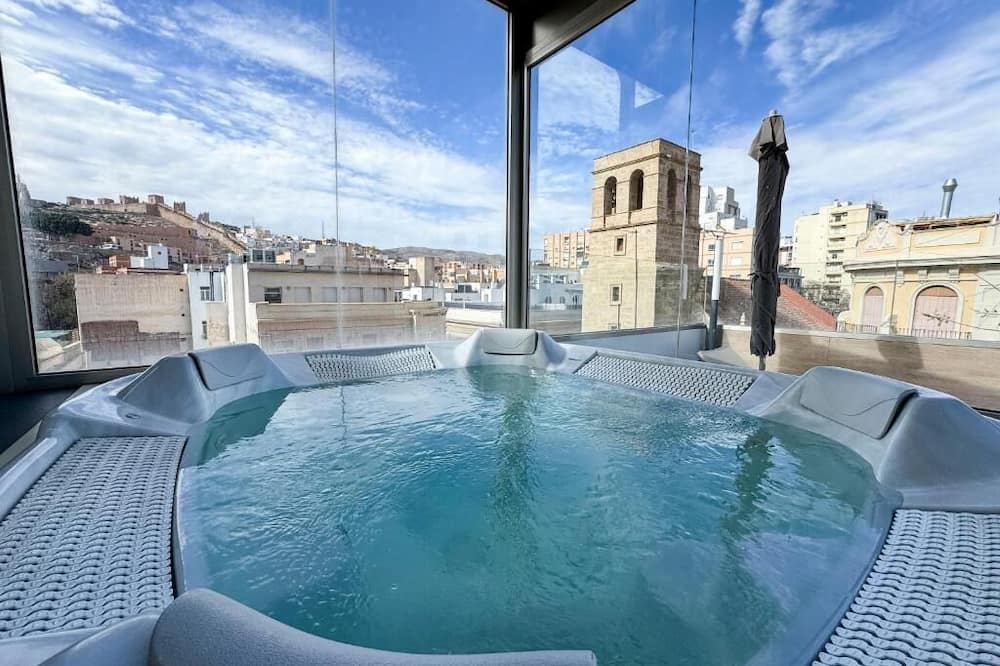 Hotel Nuevo Torreluz