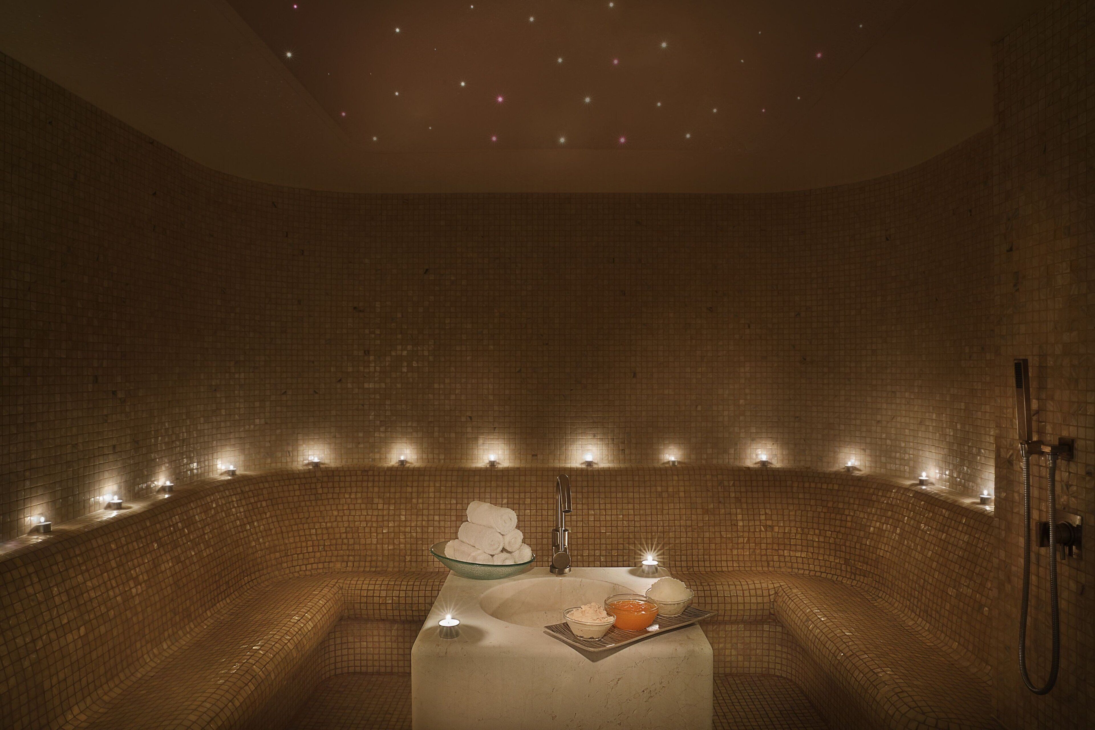 couples treatment room(s), sauna, hot tub, steam room, body treatments