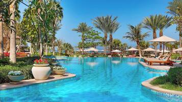 6 piscines extérieures, tentes de plage, parasols de plage