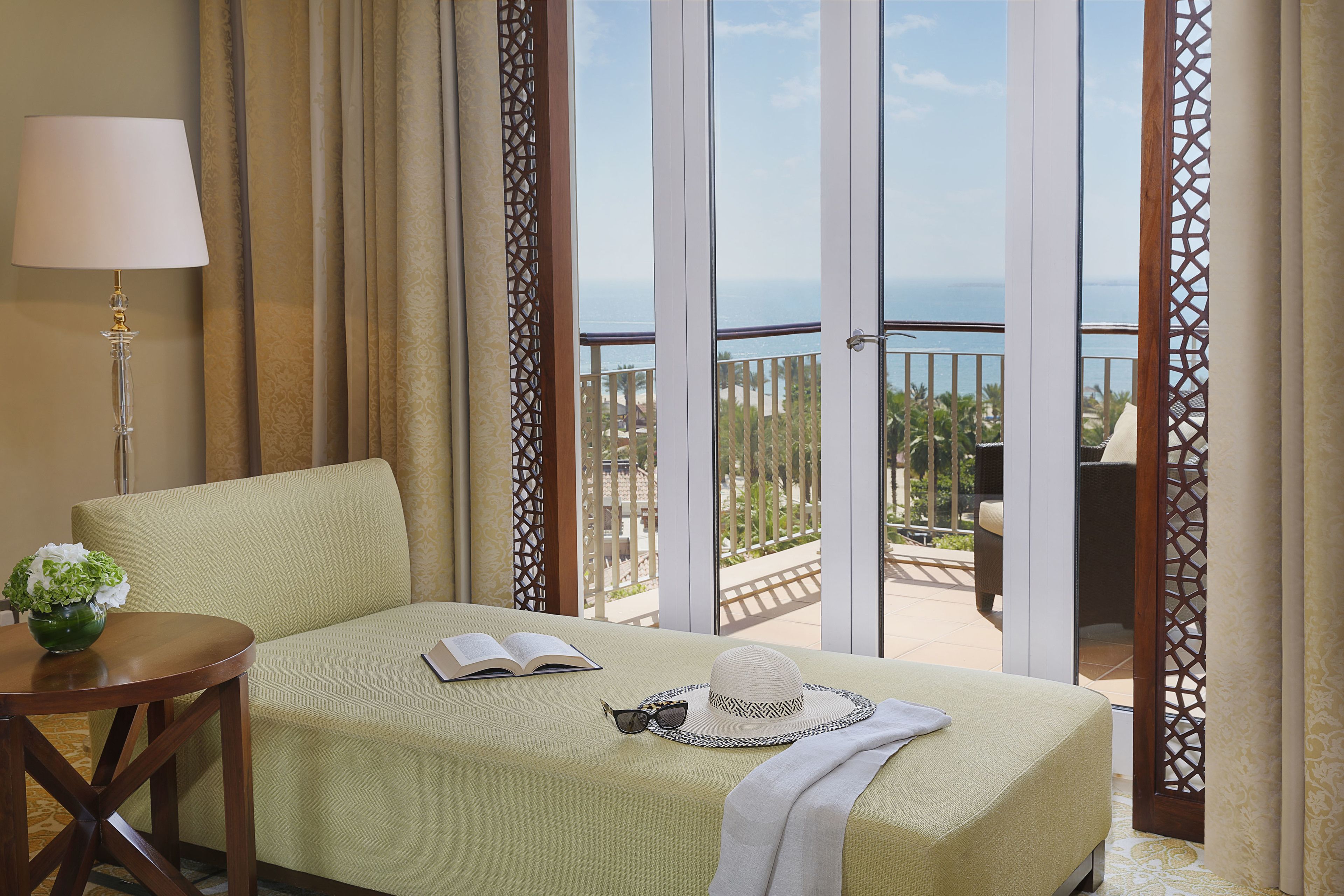 1 bedroom, premium bedding, minibar, in-room safe