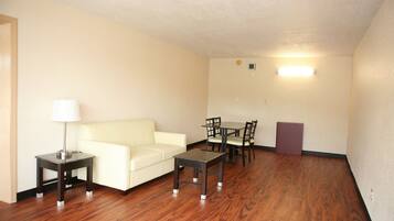 Desk, laptop workspace, free cots/infant beds, free WiFi