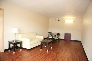 Desk, laptop workspace, free cribs/infant beds, free WiFi