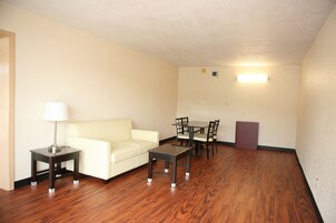Desk, laptop workspace, free cribs/infant beds, free WiFi