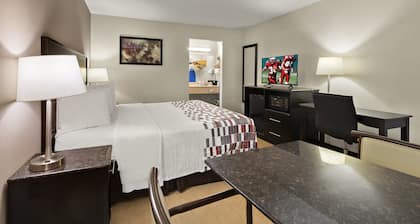 Red Roof Inn & Suites Cave City
