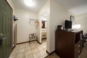 Standard Room, 2 Queen Beds, Non Smoking | 1 bedroom, premium bedding, pillowtop beds, desk