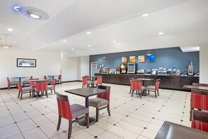 Desayuno continental incluido todos los días