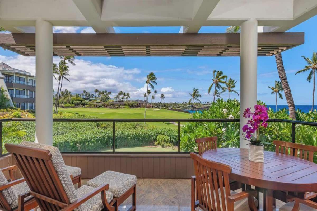 Condo, 2 Bedrooms, Ocean View (205) | Front of property