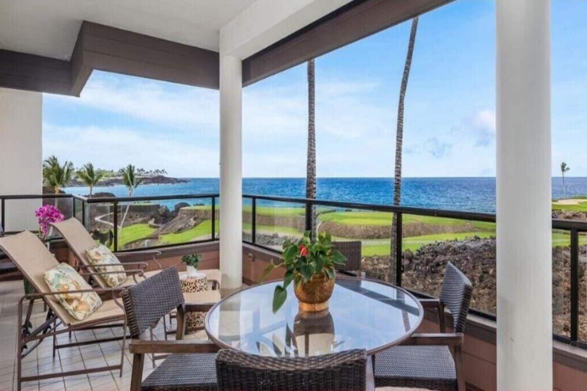 Condo (2 Bedrooms) | Depan hartanah