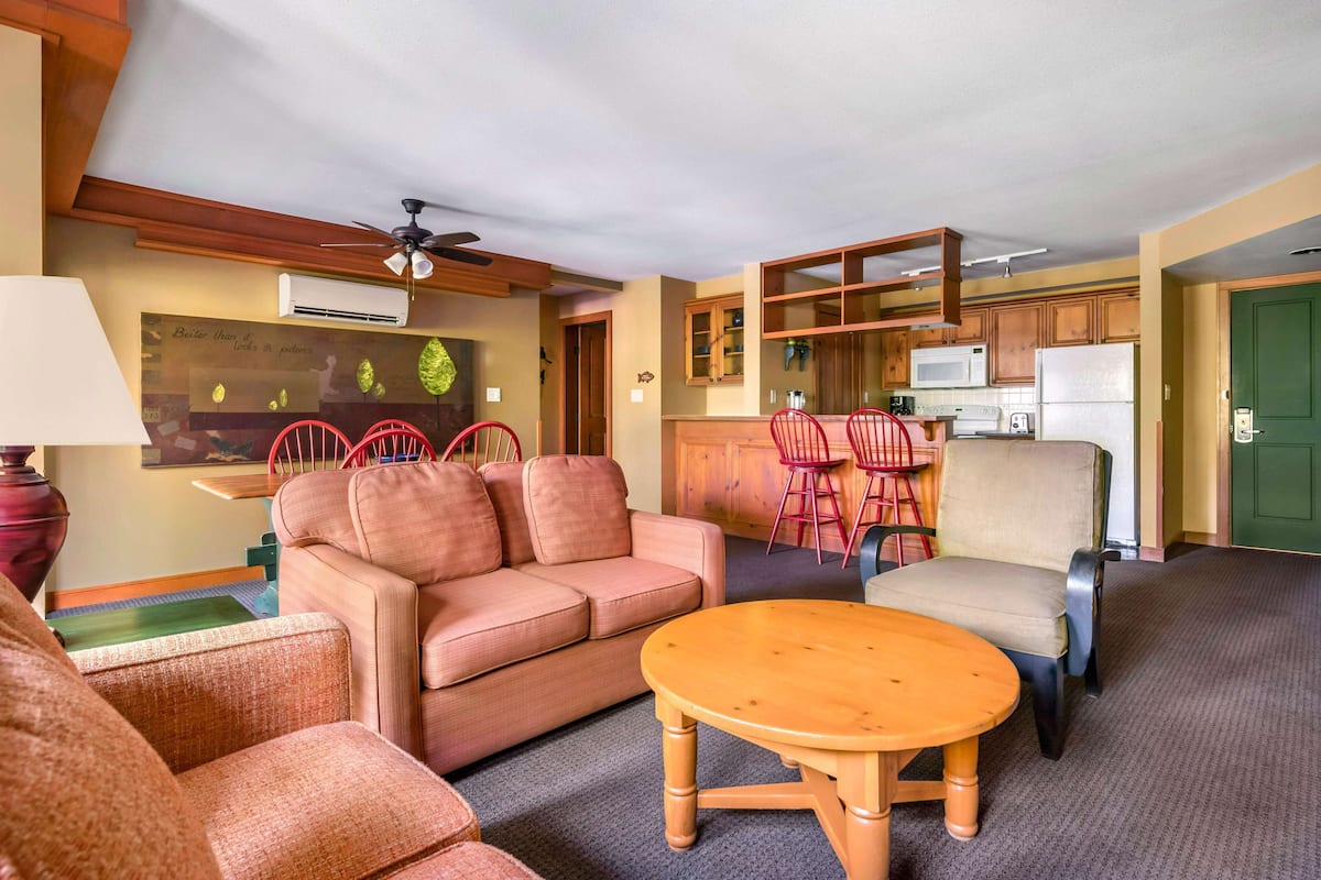 Flat-screen TV, DVD player