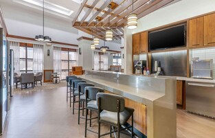 Free daily on-the-go breakfast