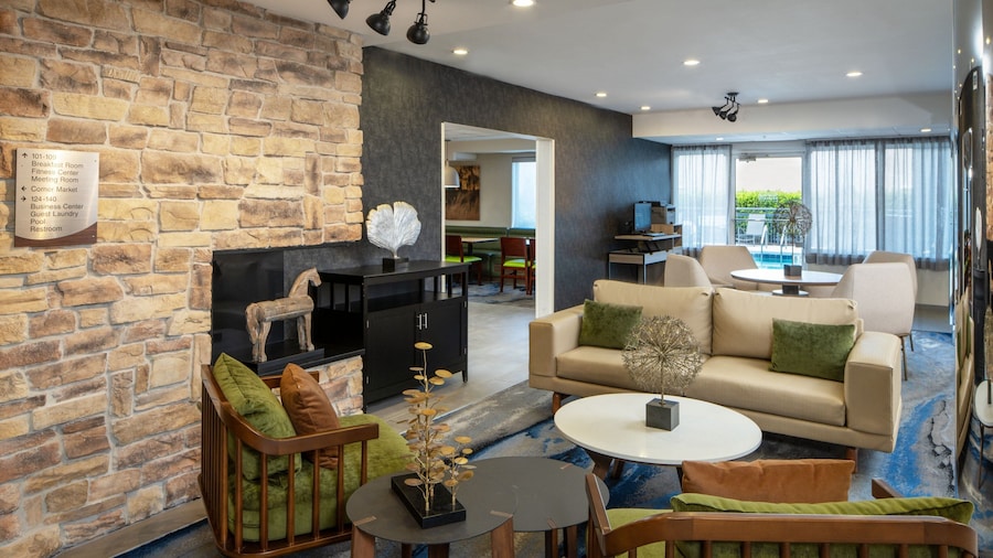 Fairfield Inn & Suites by Marriott Ft. Myers/Cape Coral