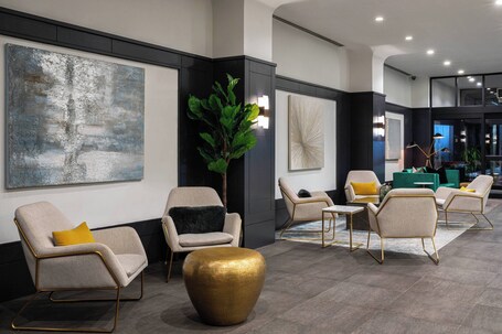 Courtyard by Marriott New York Manhattan Times Square - Image 2