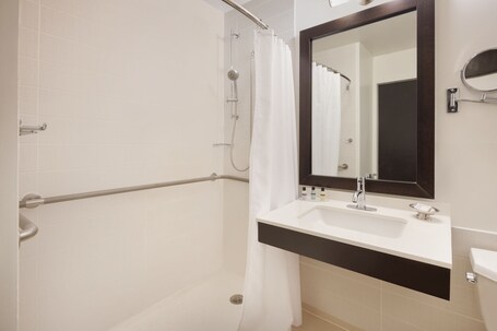 Courtyard by Marriott New York Manhattan Times Square - Image 22