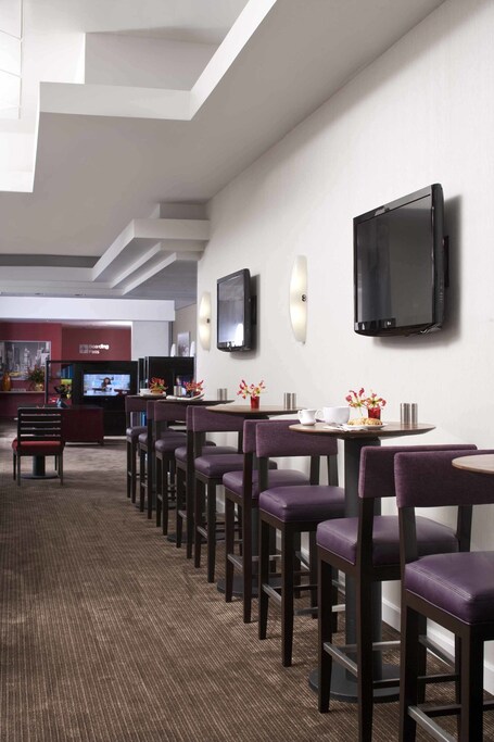 Courtyard by Marriott New York Manhattan Times Square - Image 31