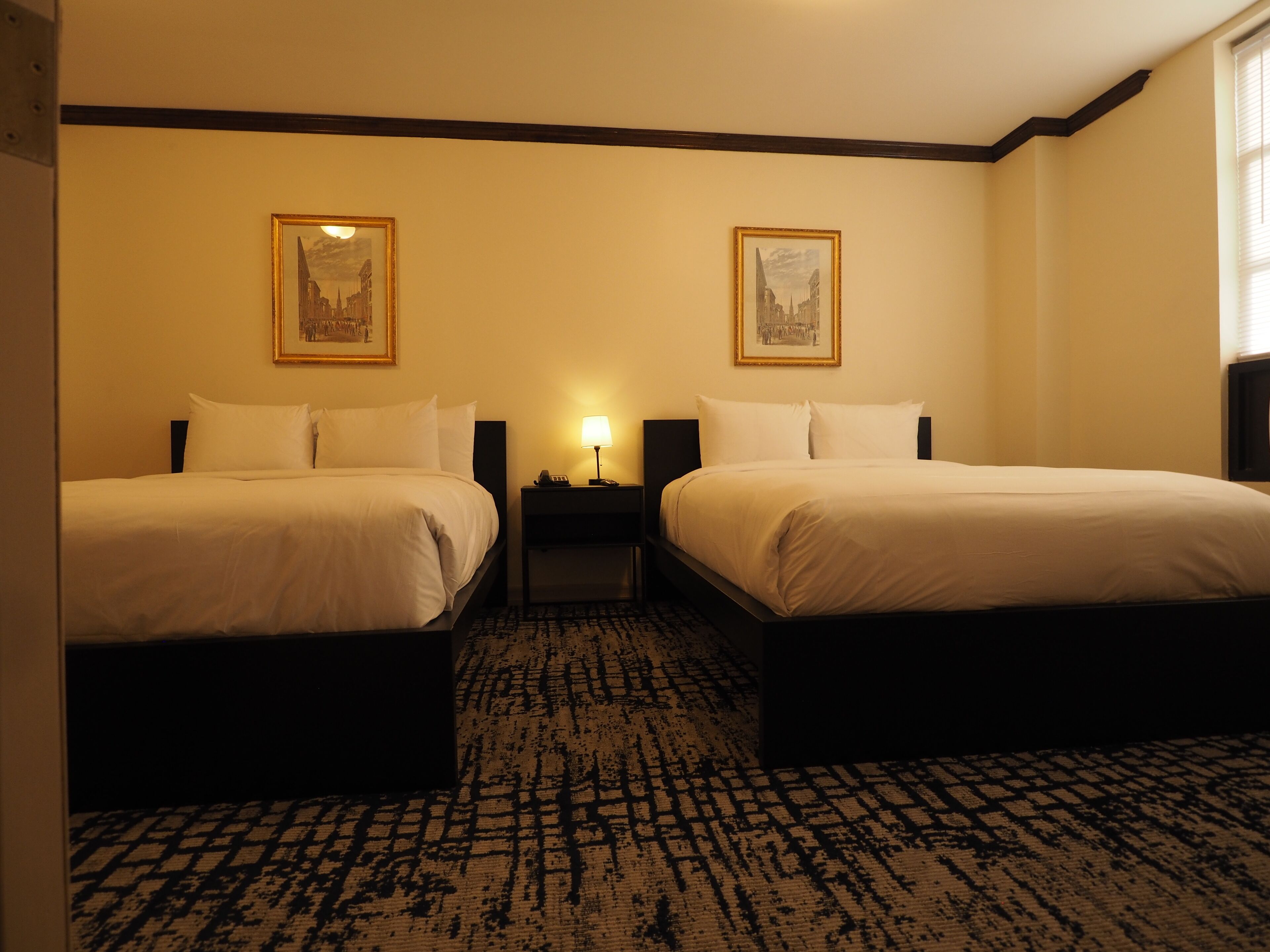 Photo - Night Hotel Broadway