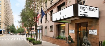 Night Hotel Broadway