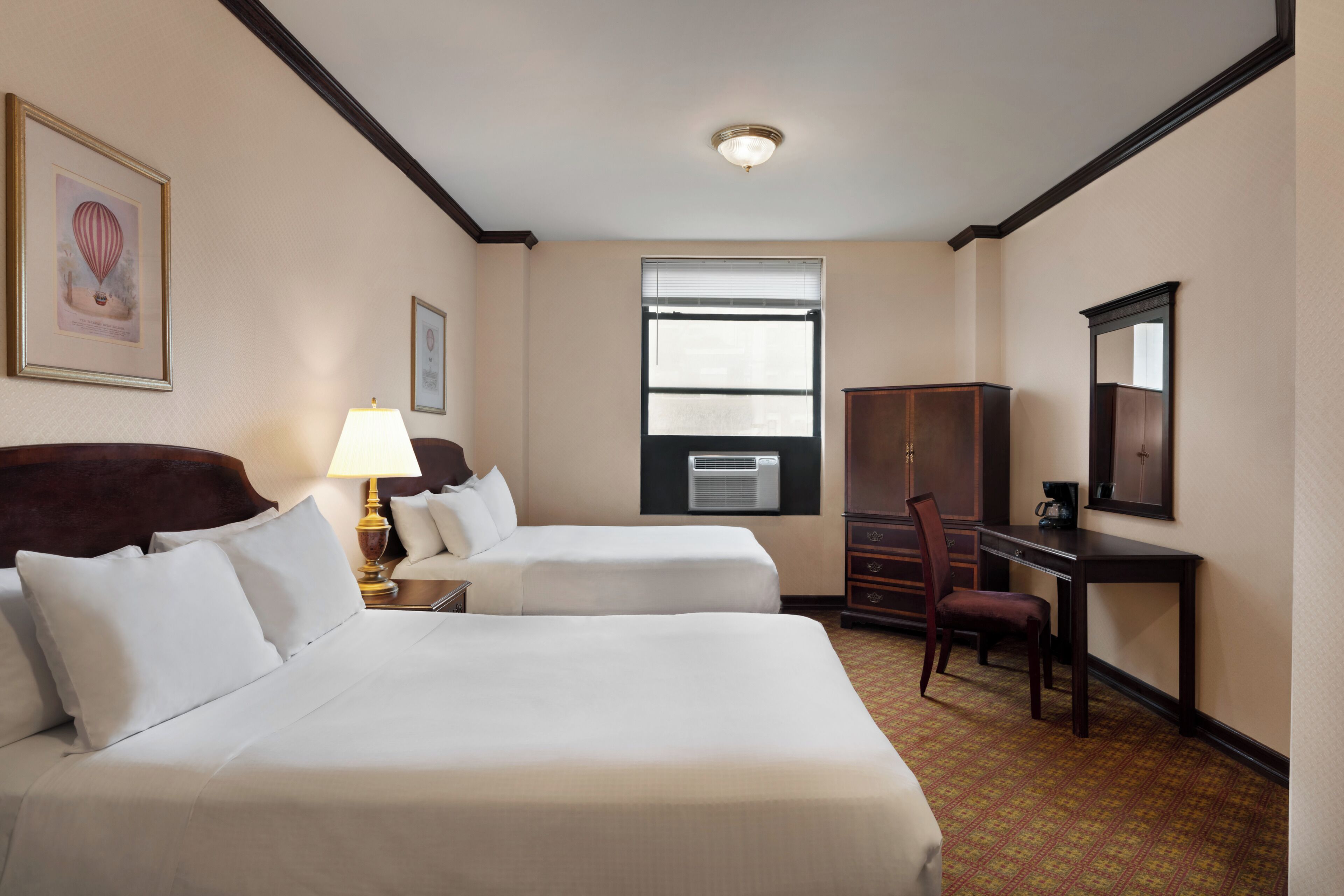 Photo - Night Hotel Broadway