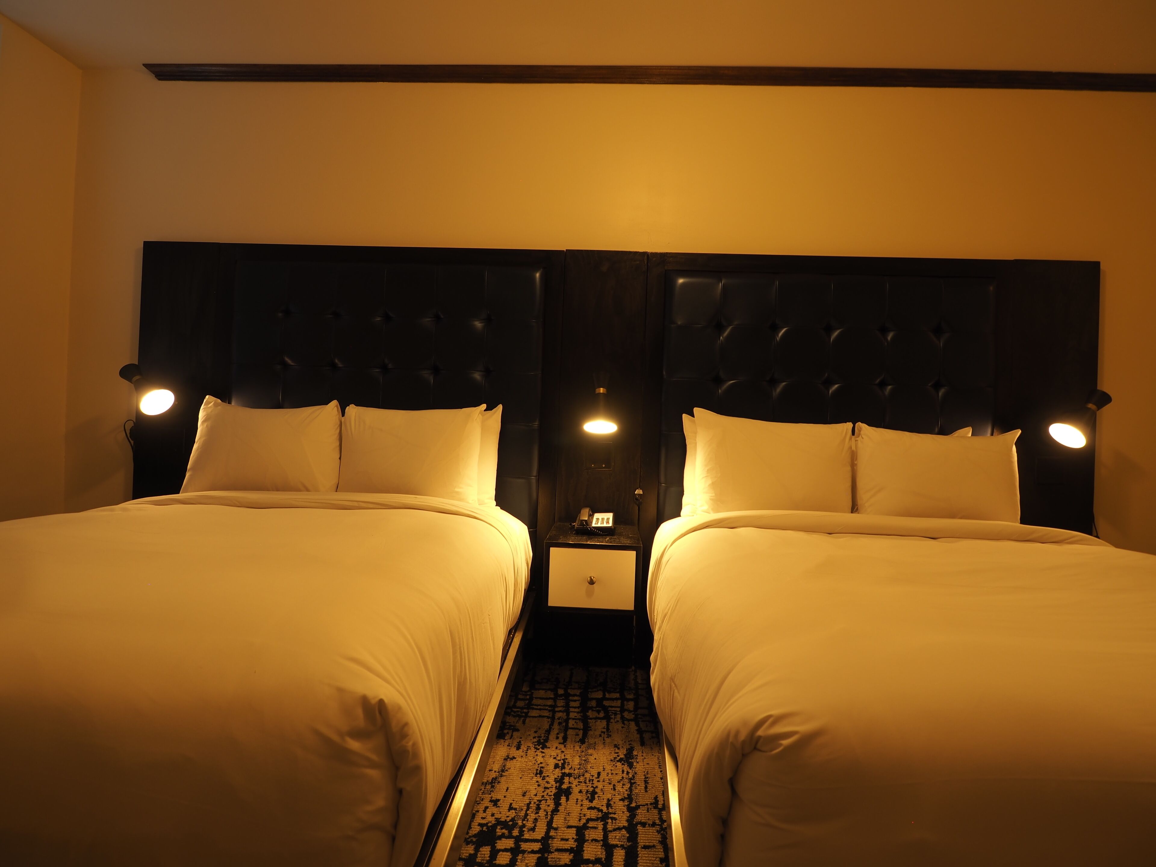 Photo - Night Hotel Broadway