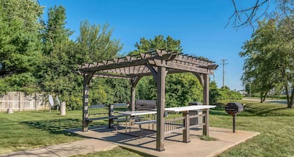 Extended Stay America Select Suites - St. Louis - O' Fallon, IL