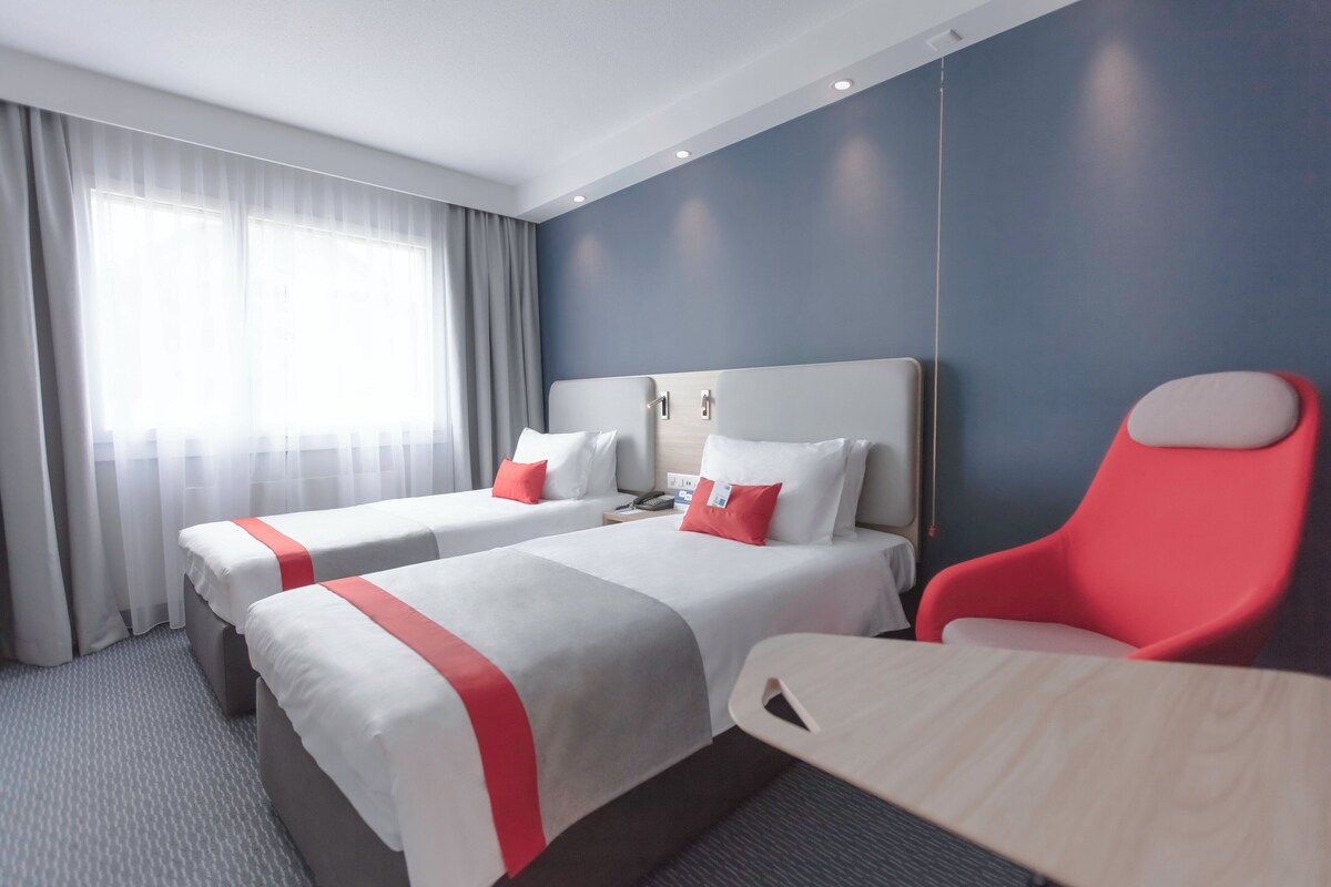 Chambre Standard, 2 lits une place, accessible aux personnes à mobilité réduite (Free Breakfast)